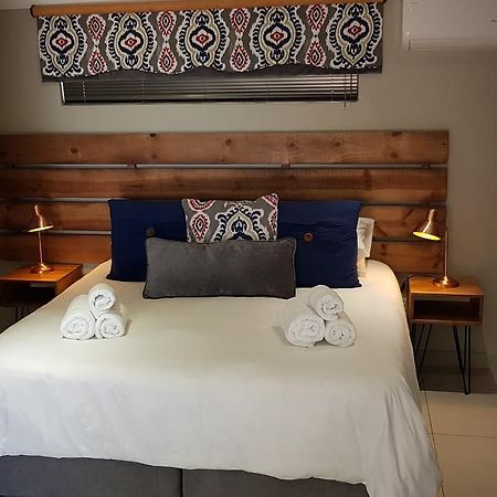 Touching Senses Garden Cottages Bloemfontein Bagian luar foto