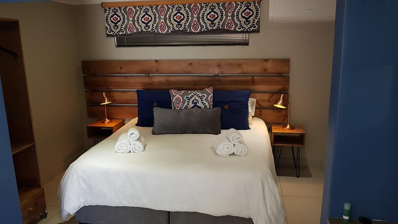 Touching Senses Garden Cottages Bloemfontein Bagian luar foto