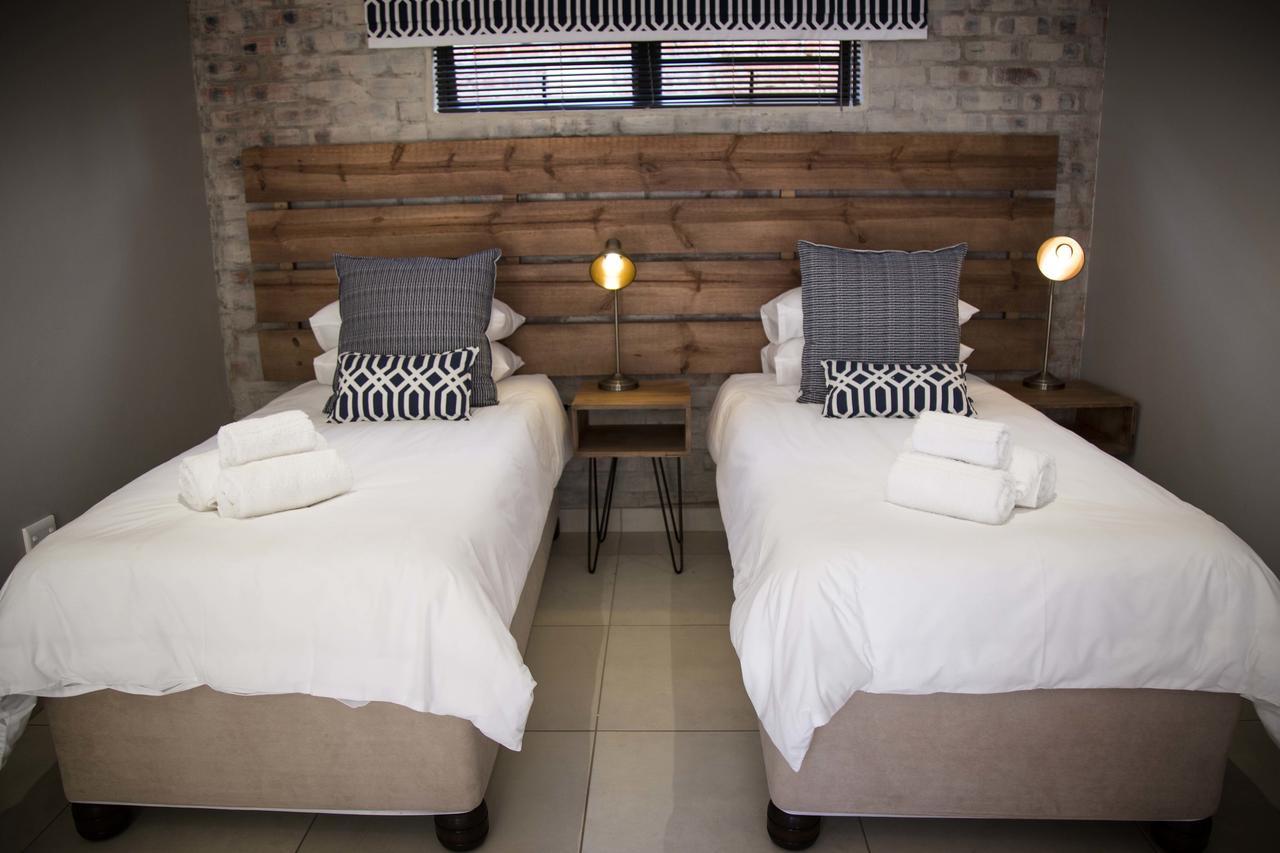 Touching Senses Garden Cottages Bloemfontein Bagian luar foto